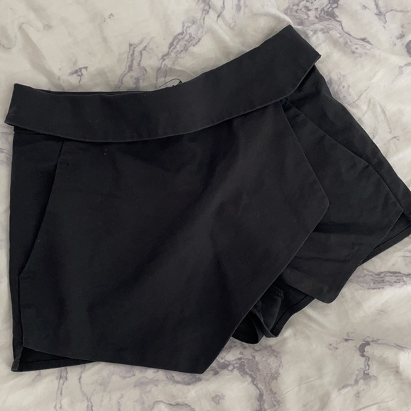 Taula skort - Picture 2 of 2